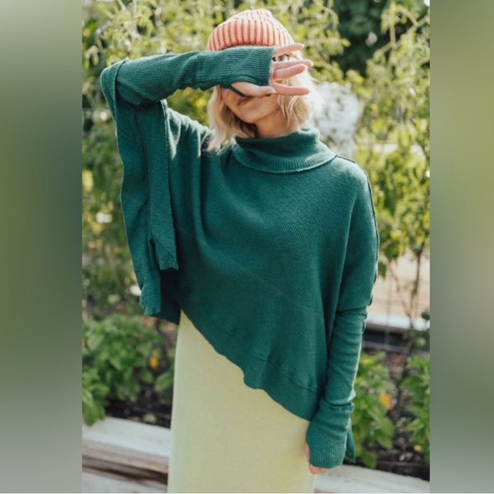 Free People Moon Daisy Ribbed Mock-neck TOP Long Sleeve in Green size SMALL